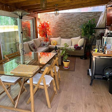 Habitaciones En Chalet Con Jardin โบโอ เด เปียลากอส ภายนอก รูปภาพ