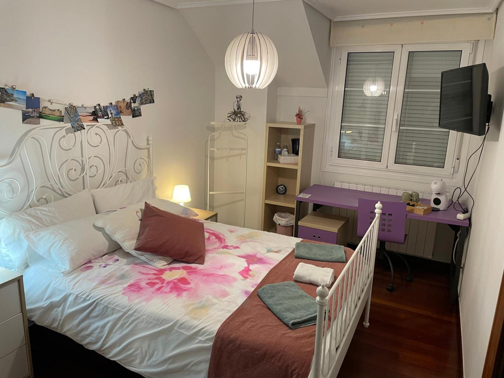 Habitaciones En Chalet Con Jardin โบโอ เด เปียลากอส ภายนอก รูปภาพ