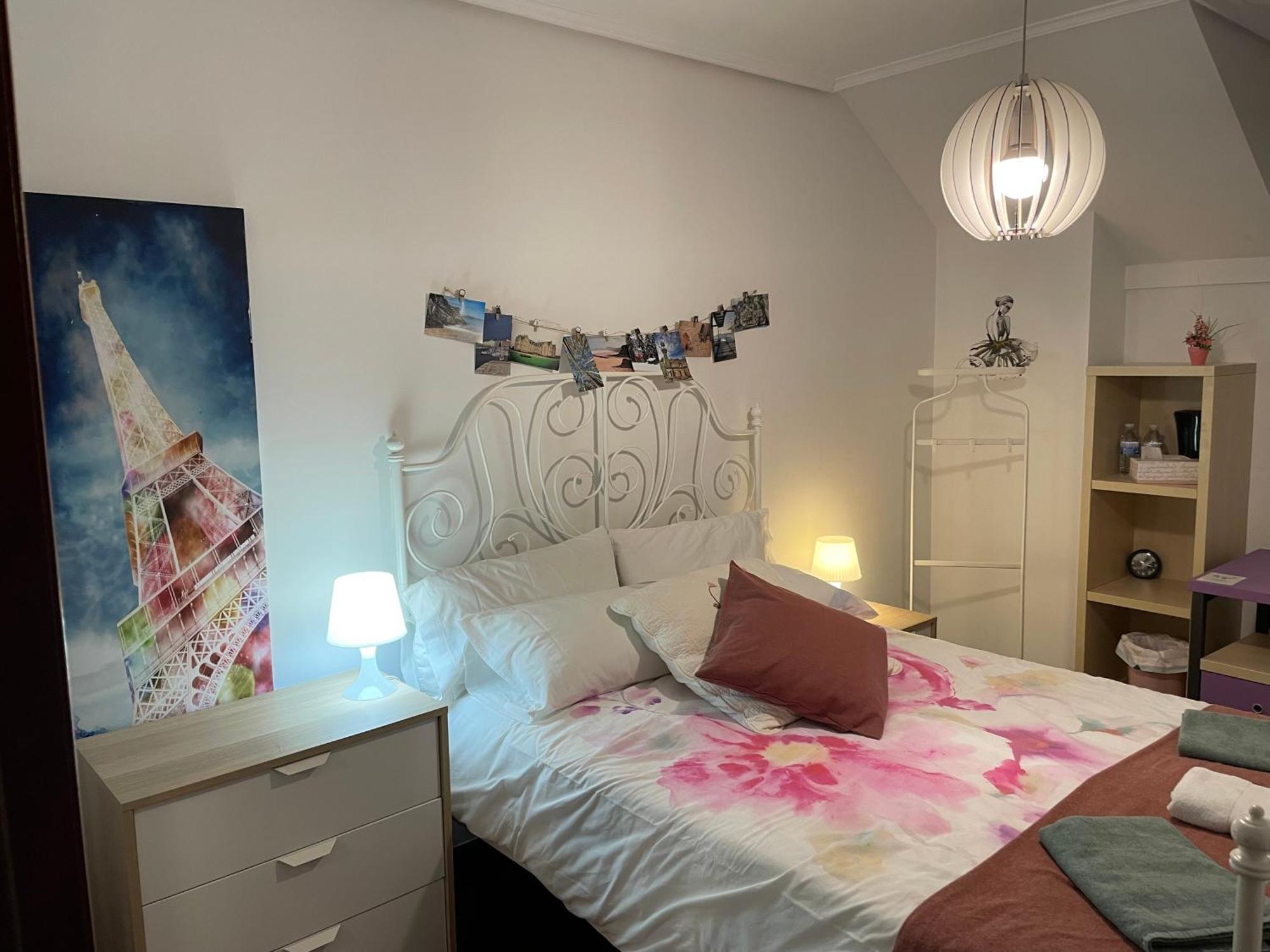 Habitaciones En Chalet Con Jardin โบโอ เด เปียลากอส ภายนอก รูปภาพ